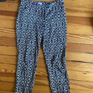 Women’s printed dress pants size 8